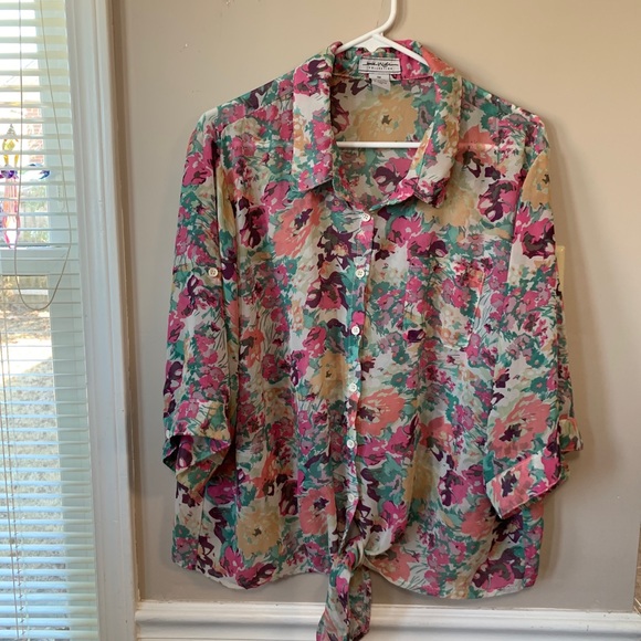 Jamie Nicole Collection 3X Floral Tie Front Tab Sleeve Button Up Shear Blouse - Picture 4 of 13